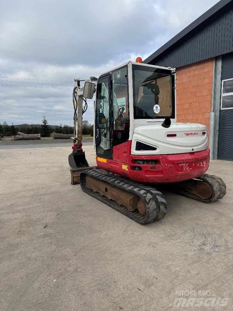 Takeuchi TB 260 Mini Escavadoras <7t