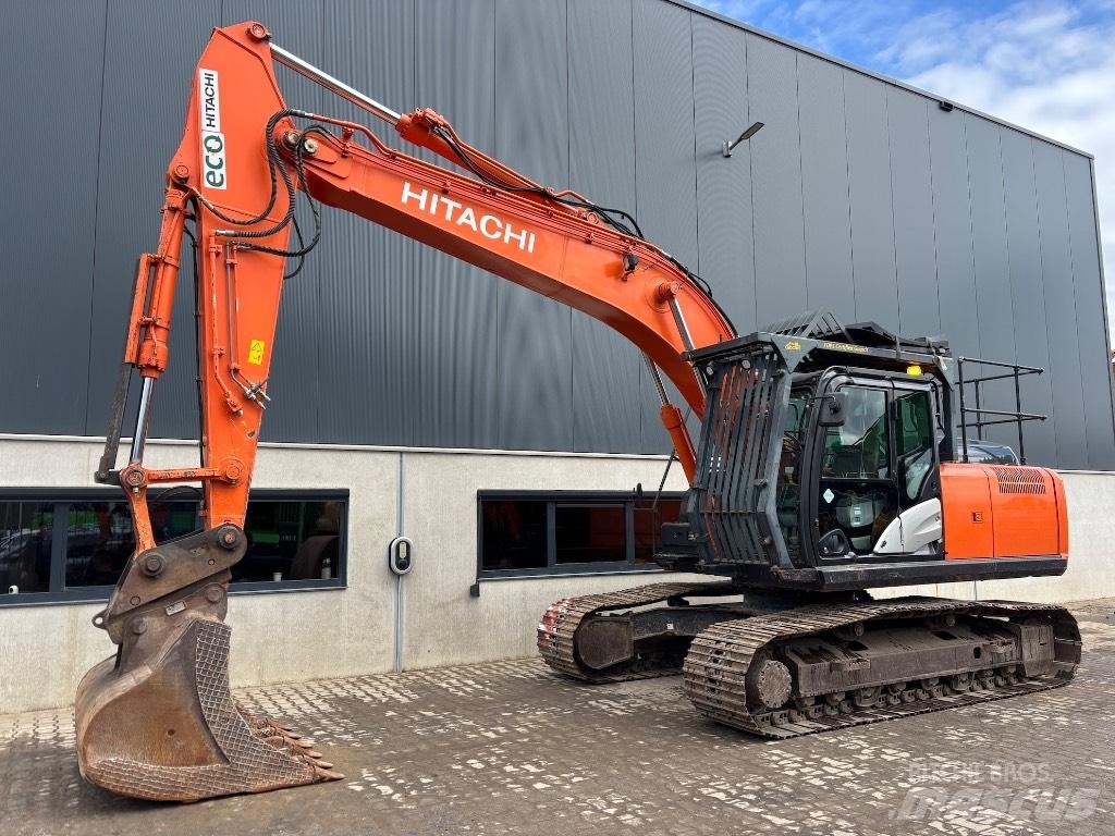 Hitachi ZX 210 LC-6 Escavadoras de rastos