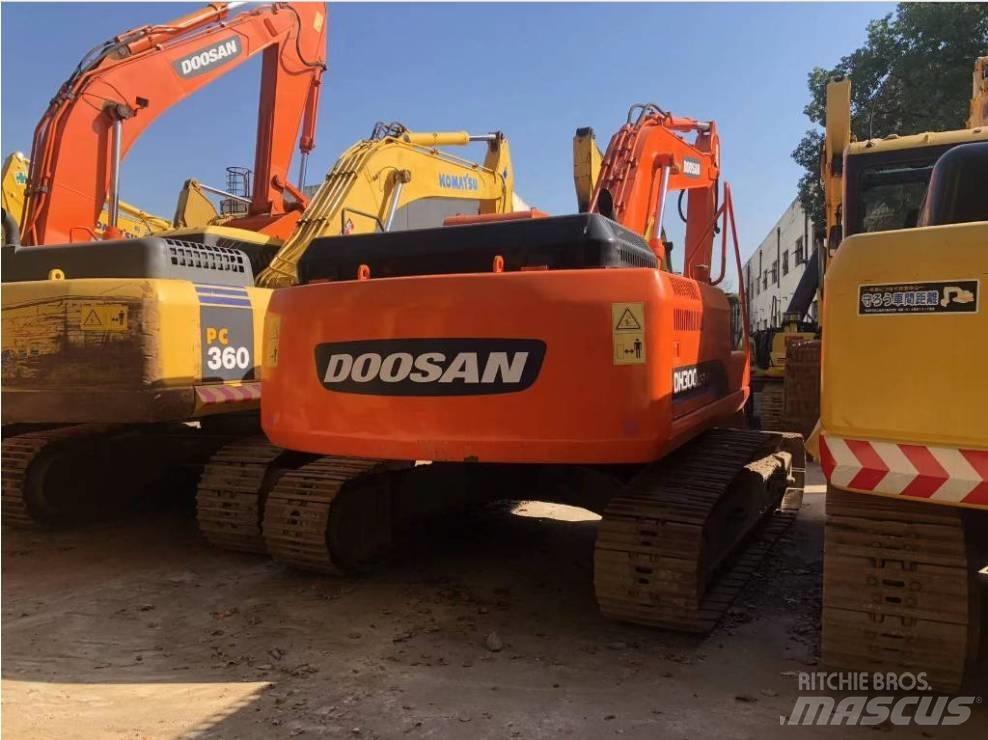 Doosan 225 LC Escavadoras de rastos