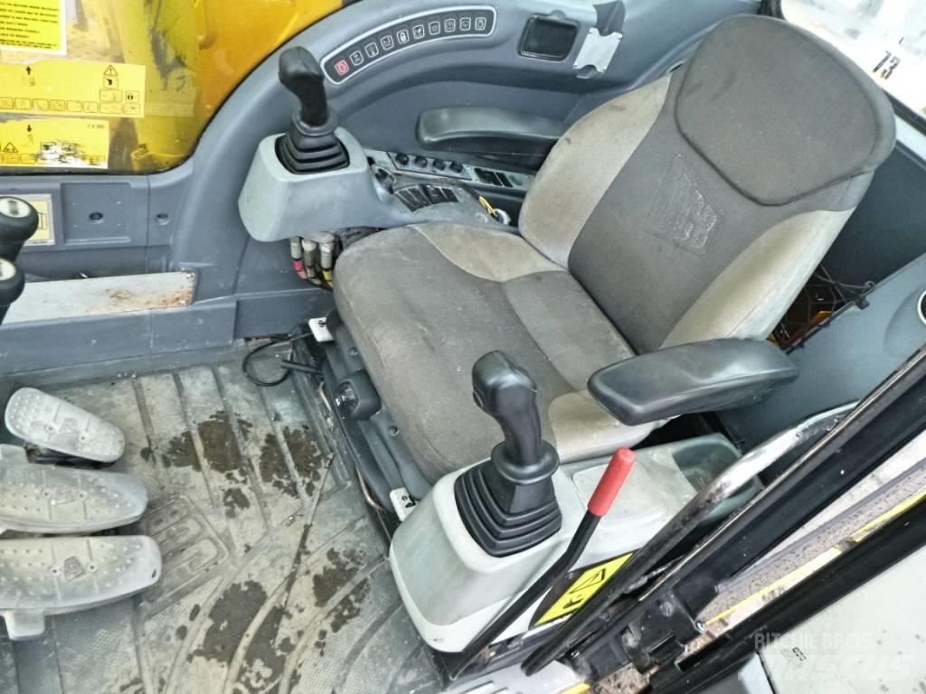 JCB JS 145 LC Escavadoras de rastos