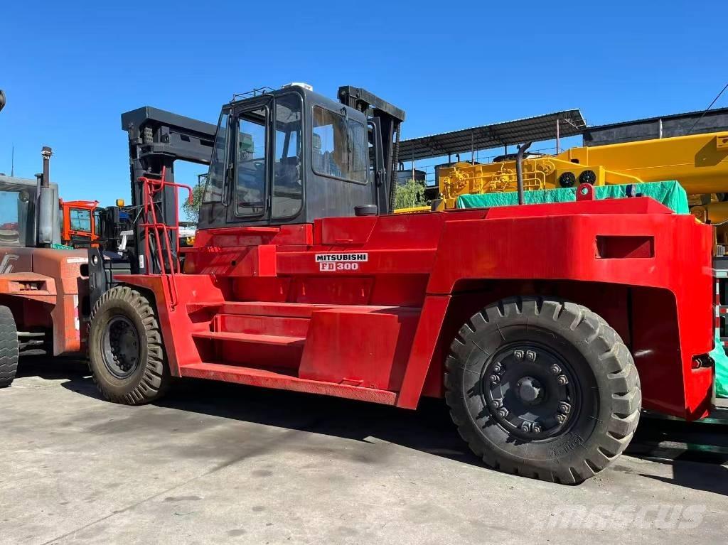 Mitsubishi FD 30 T Empilhadores Diesel