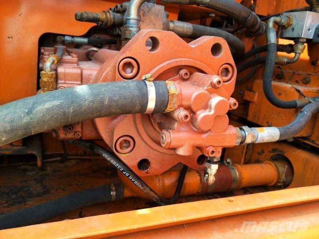 Doosan DX 225 LC Escavadoras de rastos