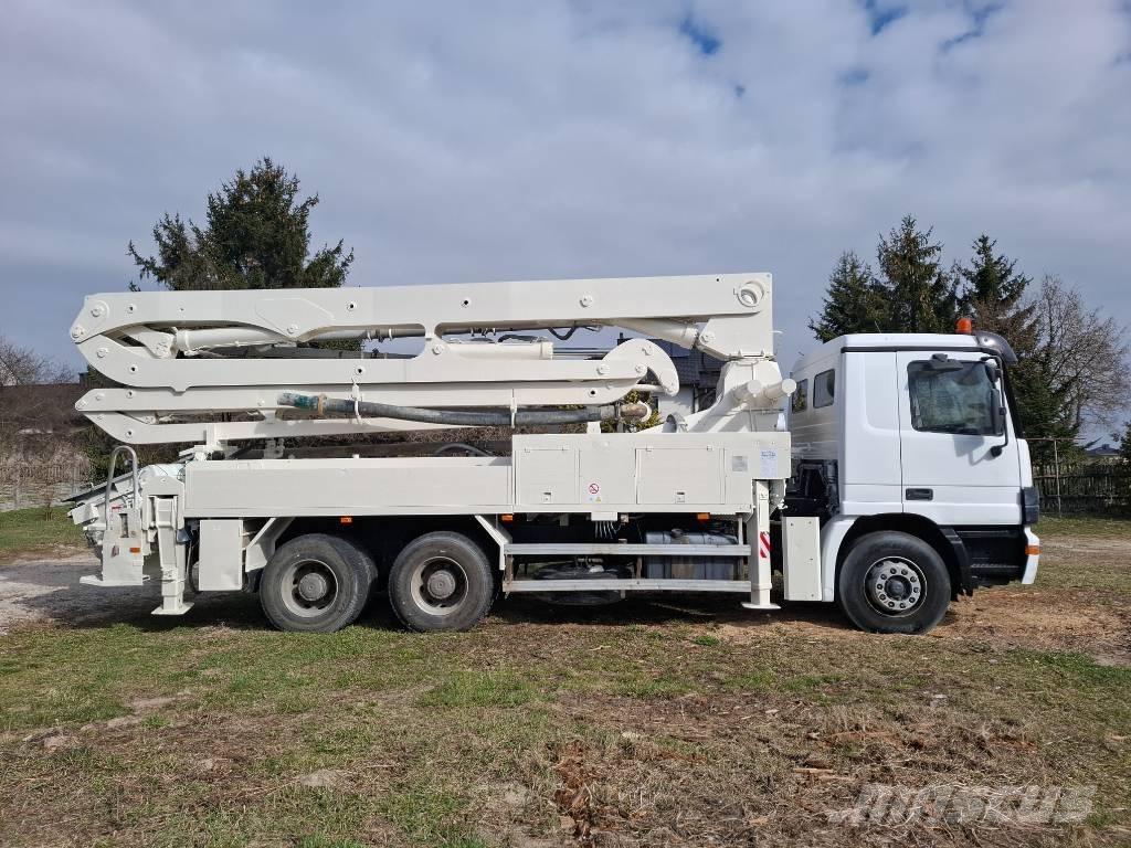 Mercedes-Benz Actros Camiões bomba Betão