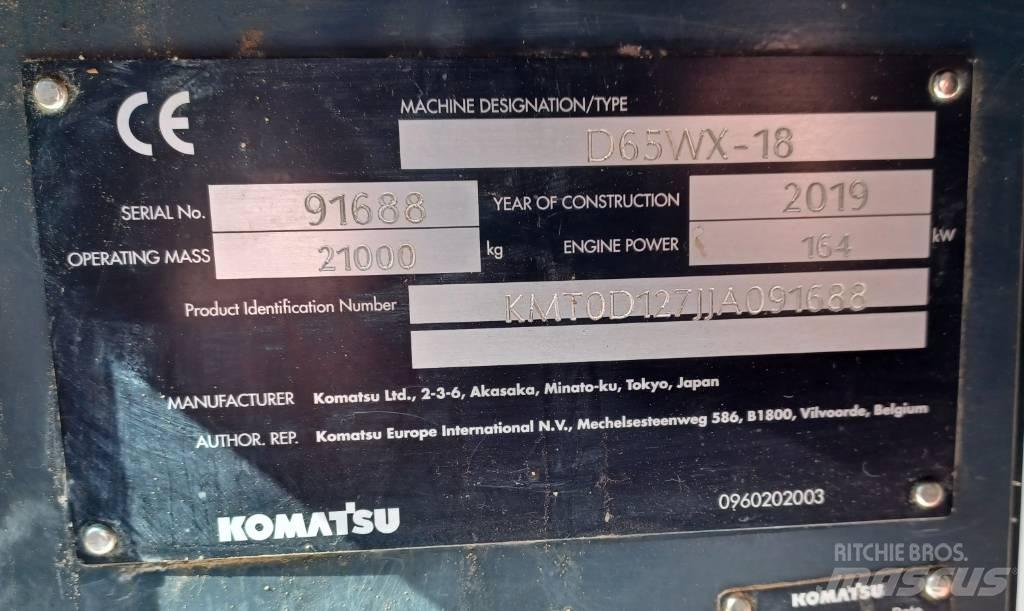 Komatsu D65WX-18 Dozers - Tratores rastos