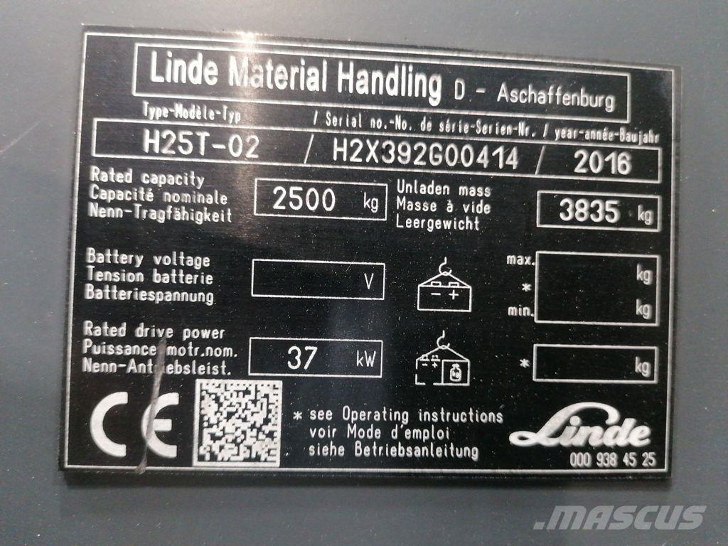Linde H25T-02 Empilhadores a gás