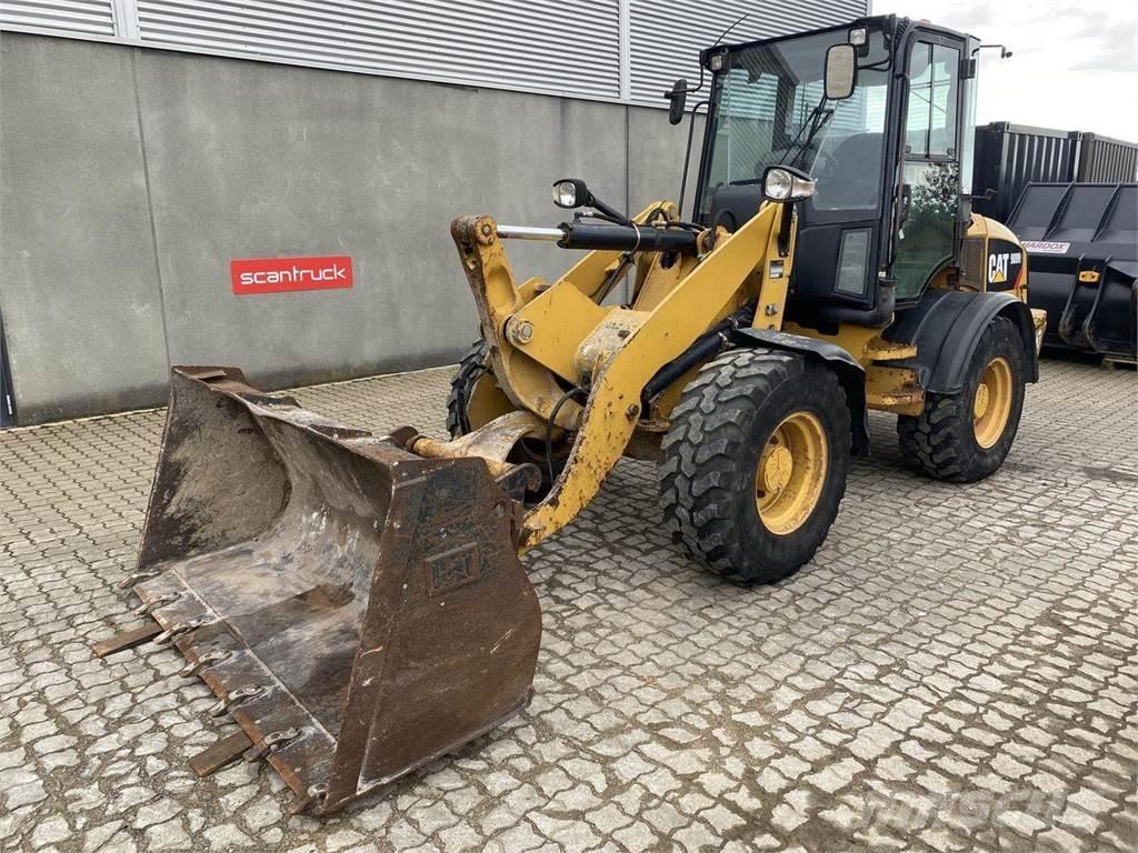 CAT 908 H2 Carregadora multifunções