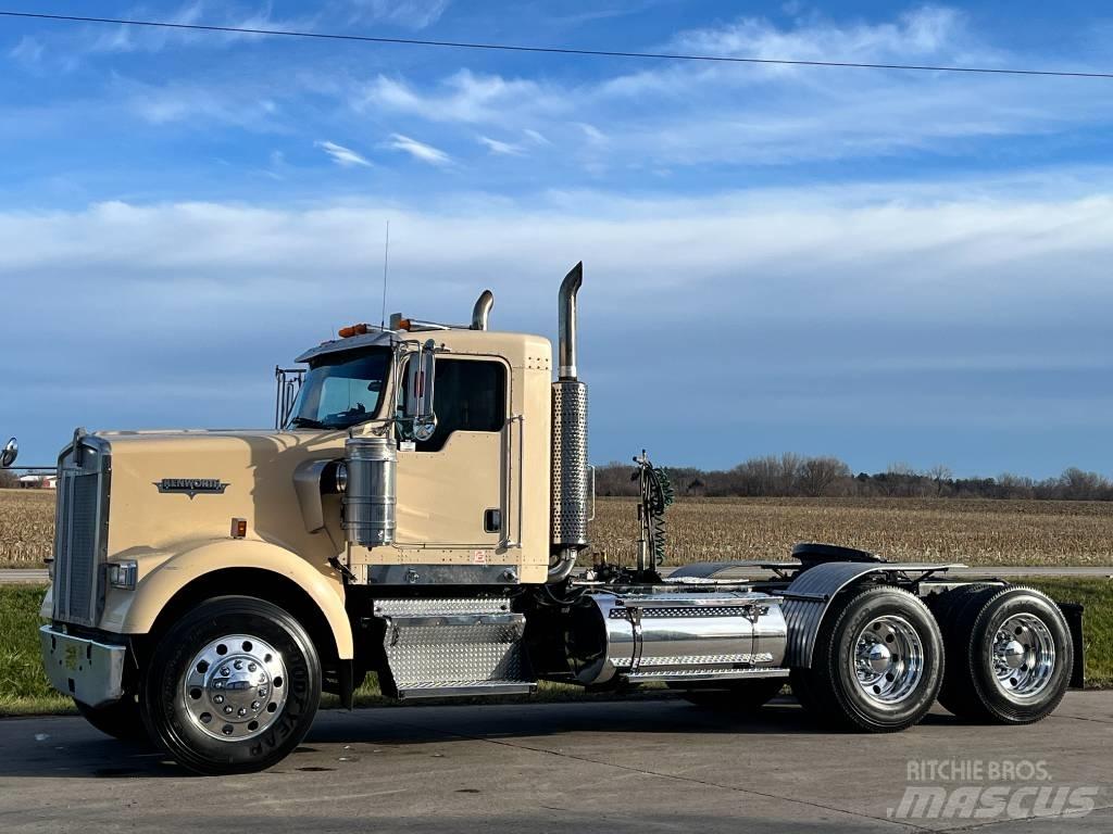 Kenworth W 900 Tractores (camiões)