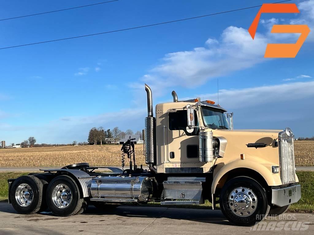 Kenworth W 900 Tractores (camiões)