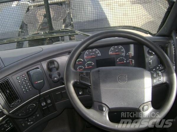 Volvo FH12 Camiões de chassis e cabine