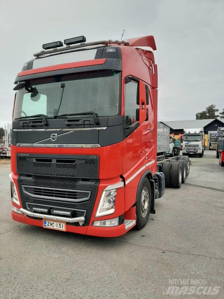 Volvo FH 13 Camiões de chassis e cabine