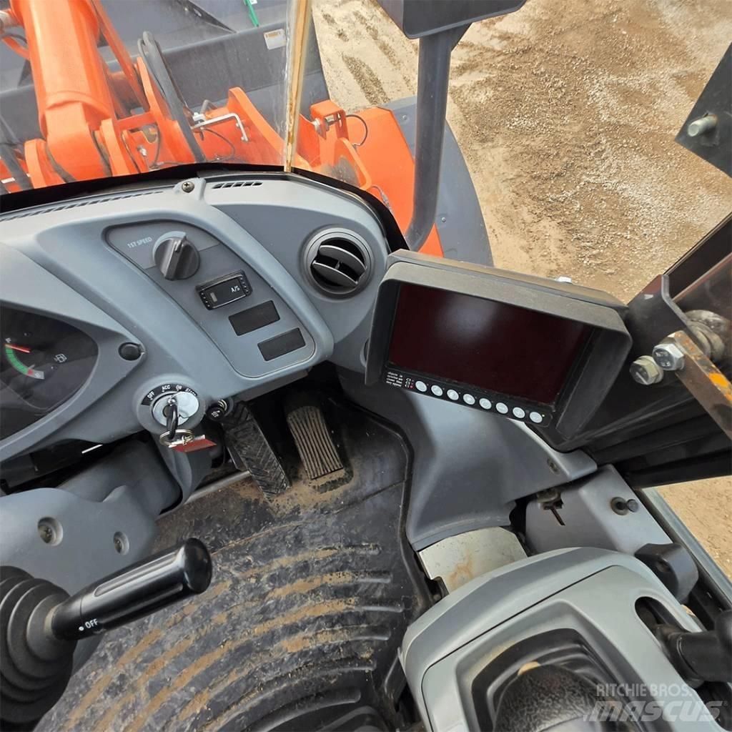 Hitachi ZW150-6 Pás carregadoras de rodas