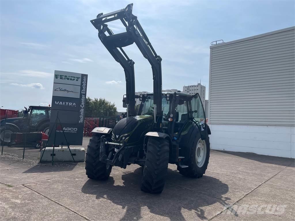 Valtra N155 EA 2B1 Tratores Agrícolas usados