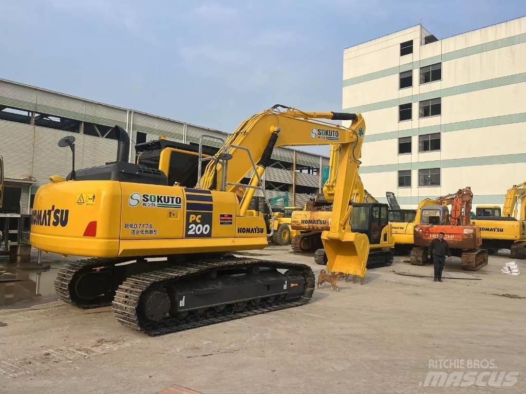 Komatsu PC 200-8N1 Escavadoras de rastos