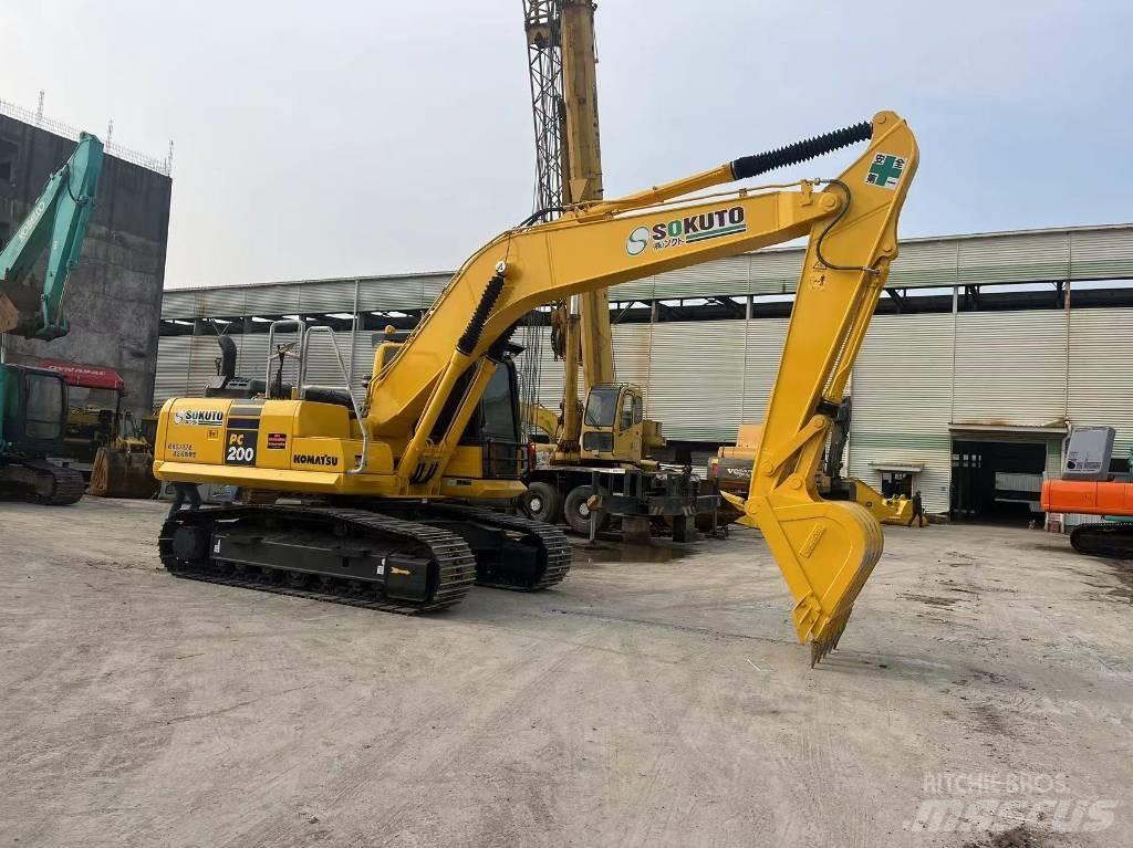 Komatsu PC 200-8N1 Escavadoras de rastos