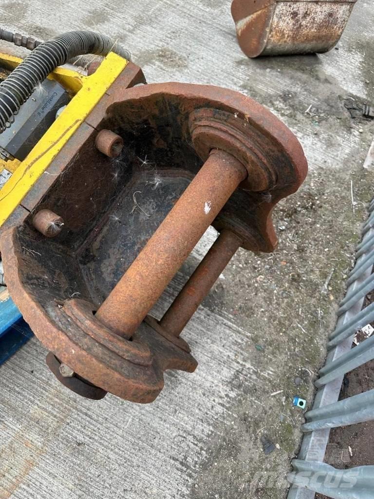 Atlas Copco MB 1200 Martelos Hidráulicos