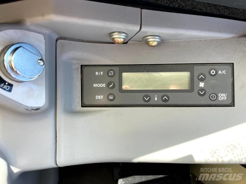 Hitachi ZX 38 U-5 A Mini Escavadoras <7t