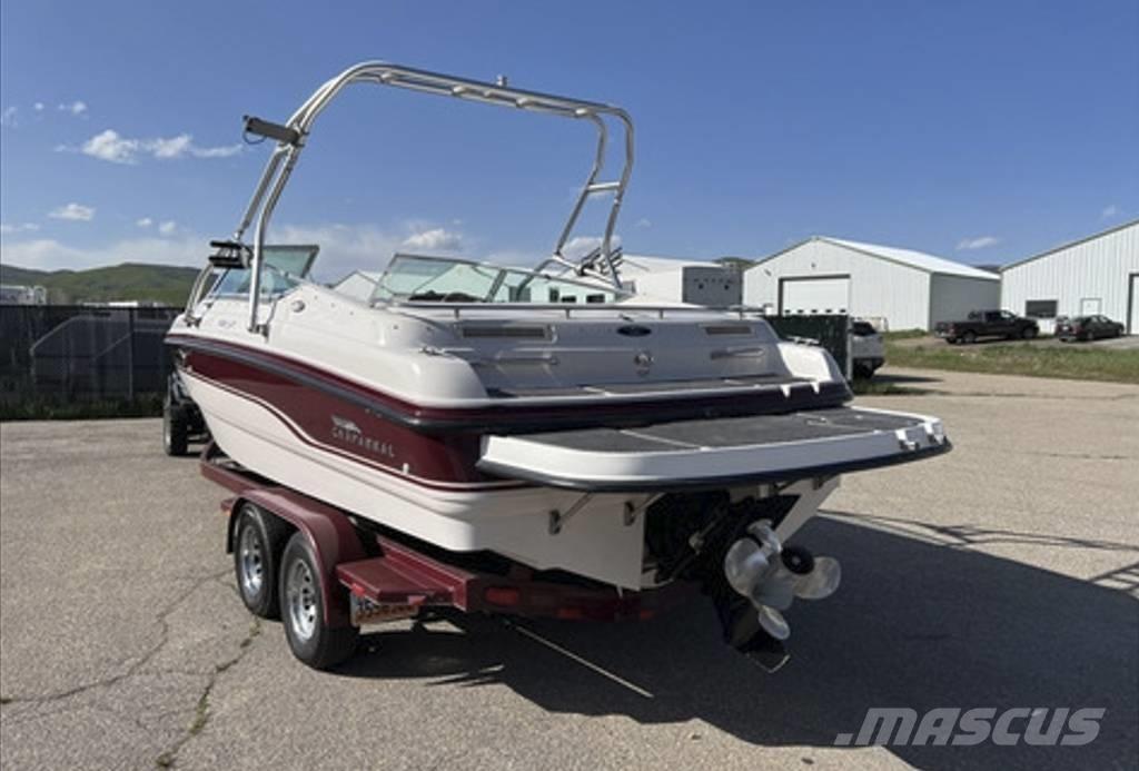  Chaparral 2330 SS Batelões / barcaças e pontões