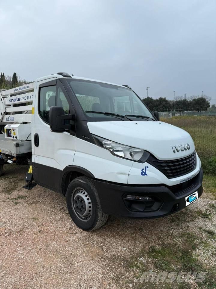 Oil & Steel 20.10 Plus Plataformas aéreas montadas em camião