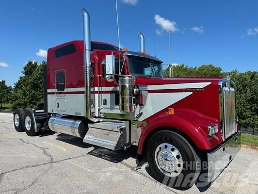 Kenworth W 900 Tractores (camiões)