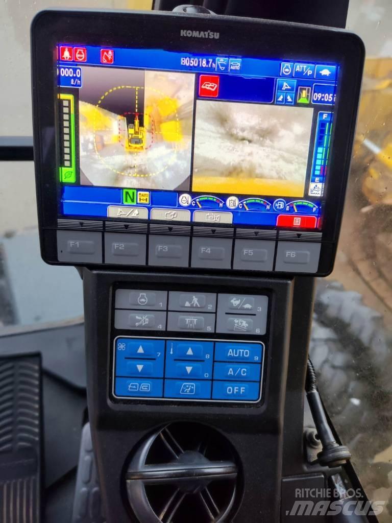 Komatsu PW180-11 Escavadoras de rodas
