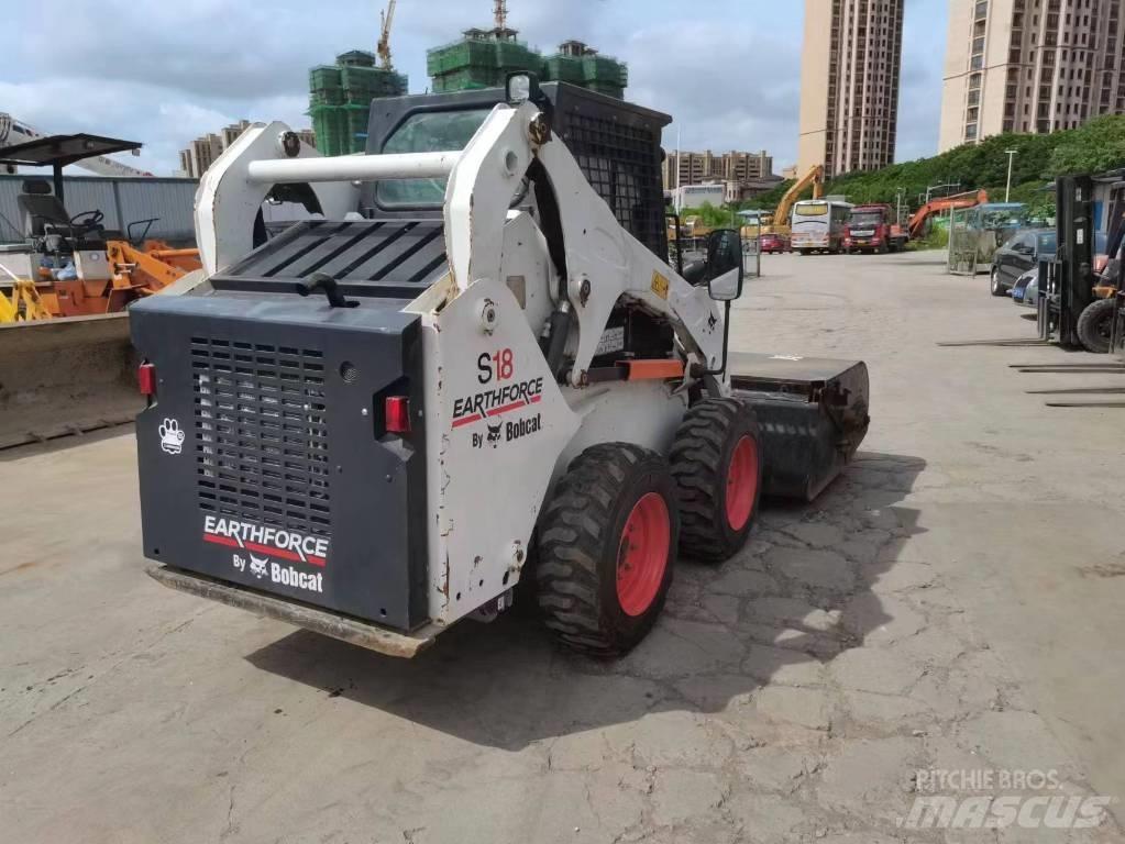 Bobcat S 16 Carregadoras de direcção deslizante