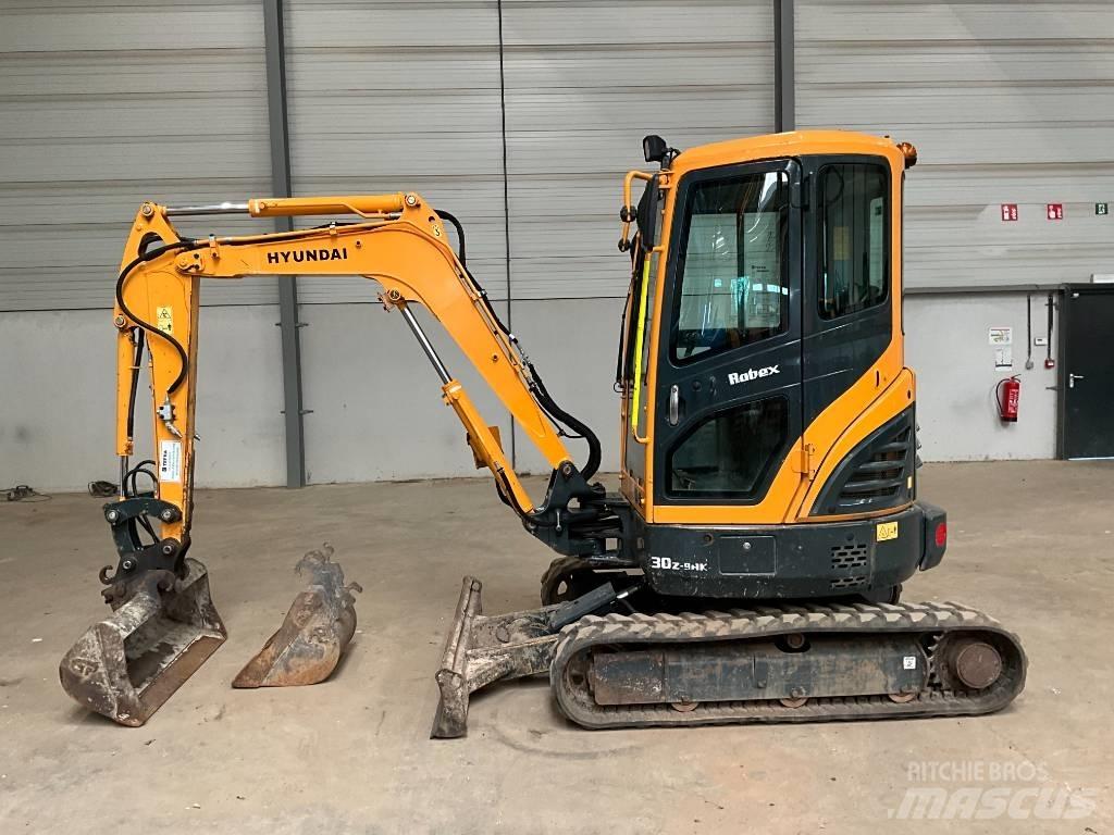 Hyundai 30 Z-9AK Mini Escavadoras <7t