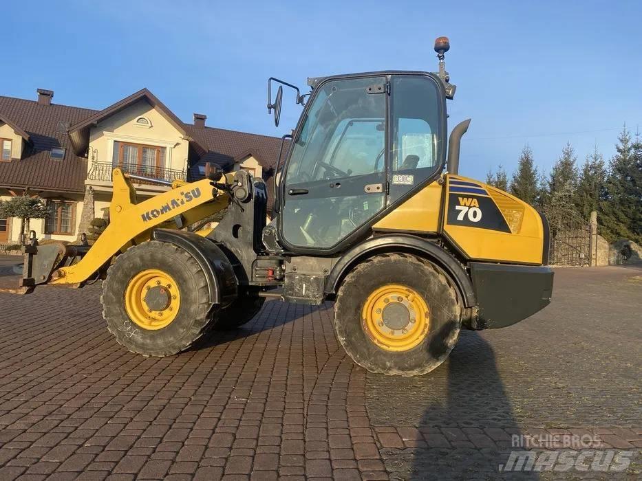 Komatsu WA 70-6 Pás carregadoras de rodas