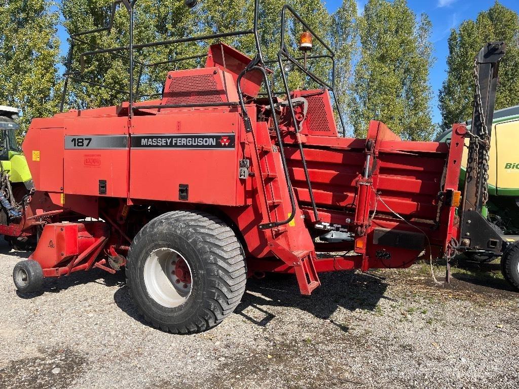 Massey Ferguson 187 Enfardadeira de fardos quadrados