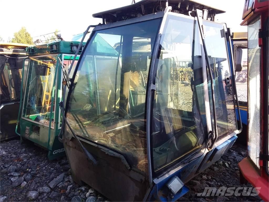 Rottne F18 Cabines e interior