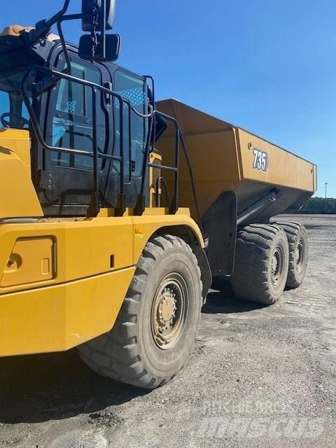 CAT 735 Camiões articulados