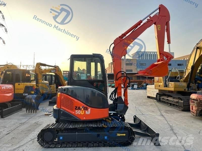 Hitachi ZX 50 Mini Escavadoras <7t