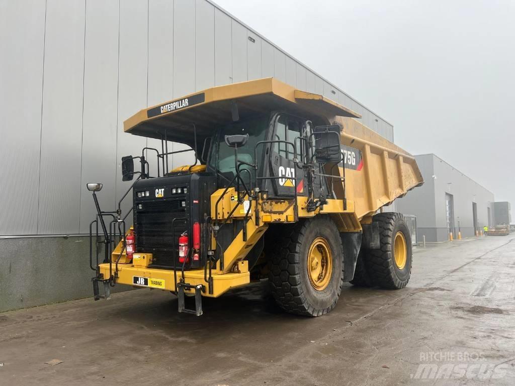CAT 775 G Camiőes dumper basculantes rígidos
