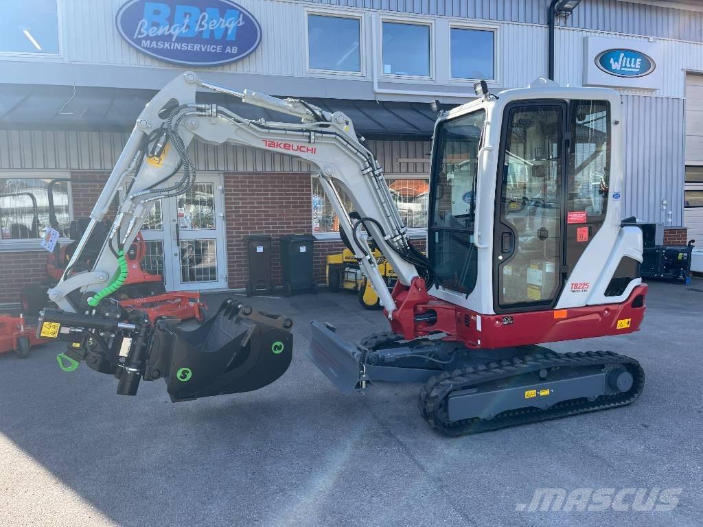 Takeuchi TB 225 Mini Escavadoras <7t