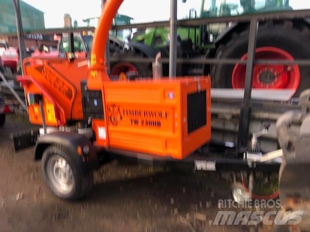 Timberwolf TW230/DHB Estilhaçadoras florestais