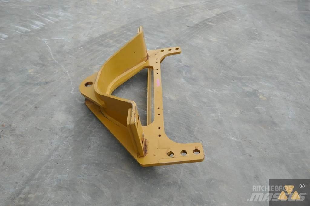 CAT 140M3 Drawbar Transportes - Outros
