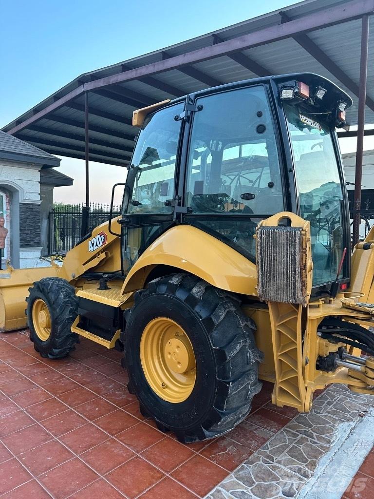 CAT 420 F Retroescavadoras