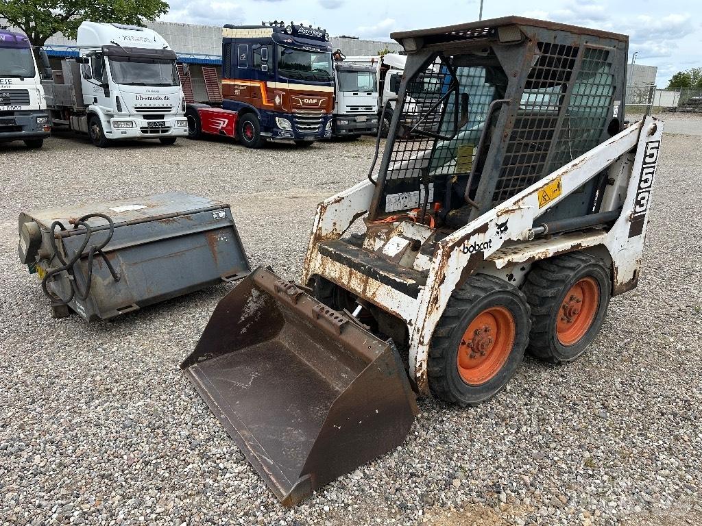Bobcat 553 Carregadoras de direcção deslizante