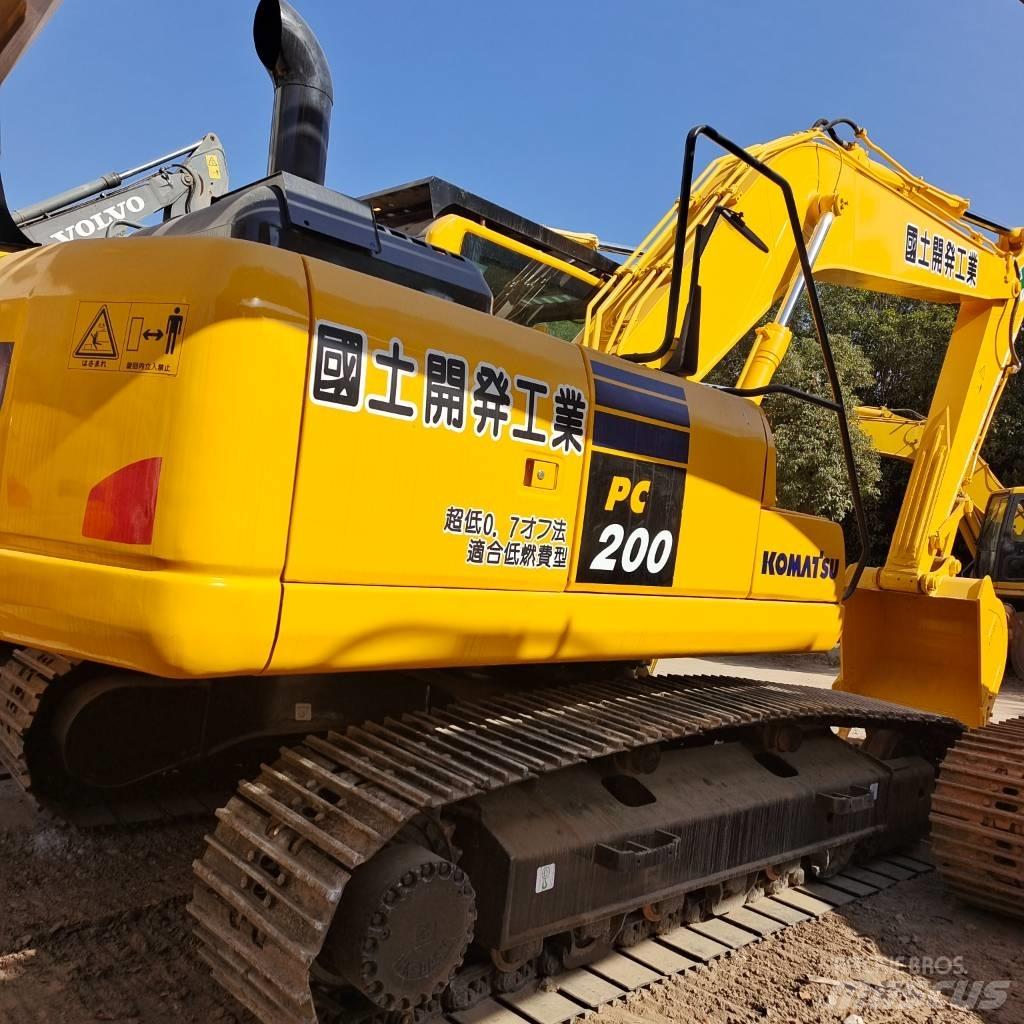 Komatsu PC 200-8 Escavadoras de rastos