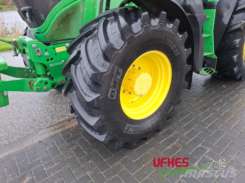 John Deere 6215 R Tratores Agrícolas usados