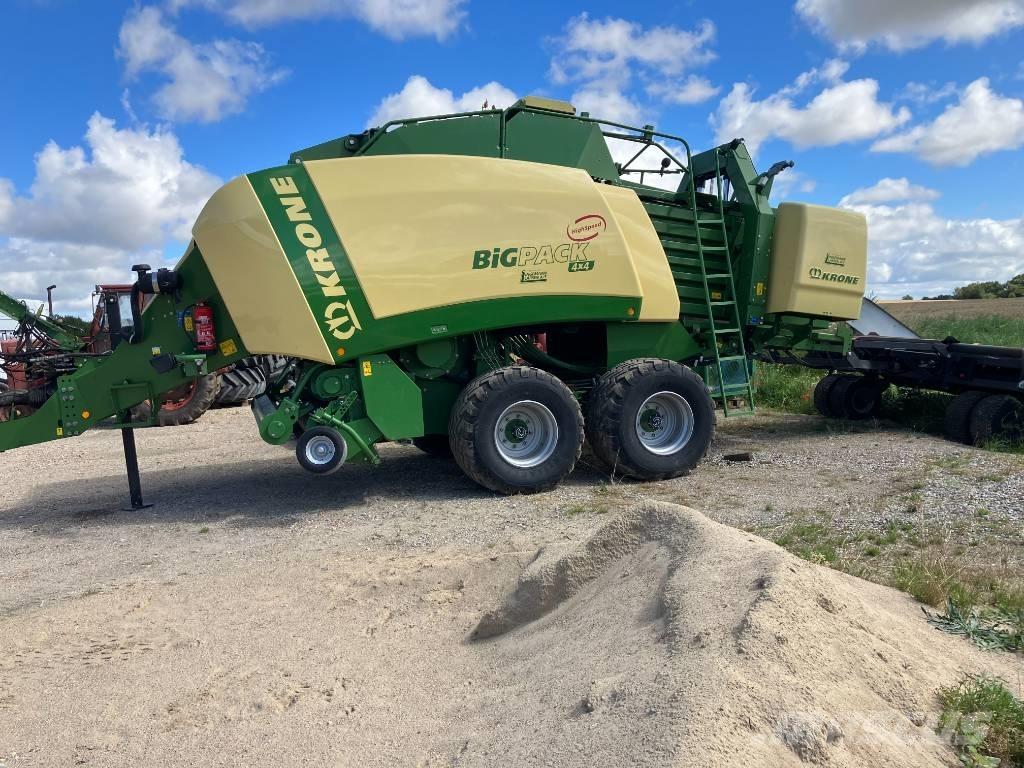 Krone Big Pack 4x4, Enfardadeira de fardos quadrados