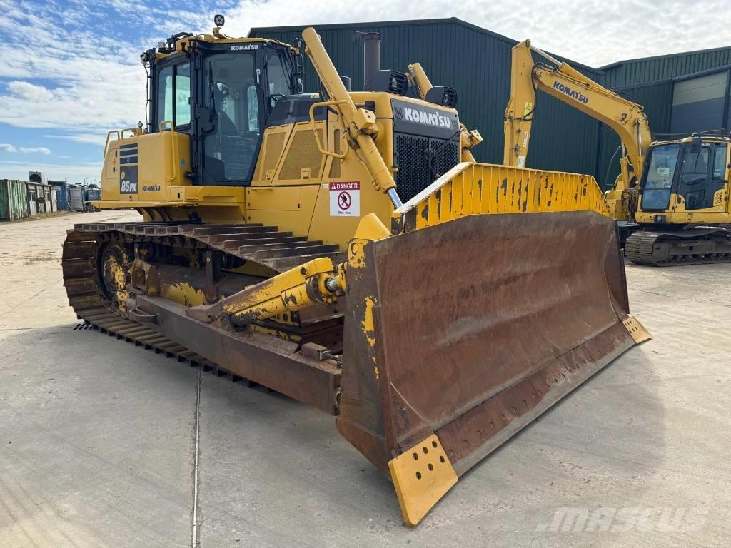 Komatsu D85PX-18 Dozers - Tratores rastos