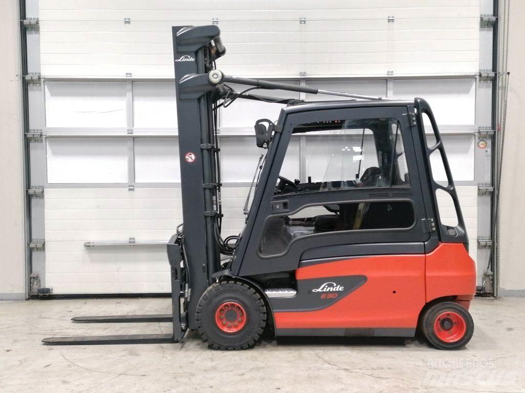 Linde E30L-01 Empilhadores eléctricos