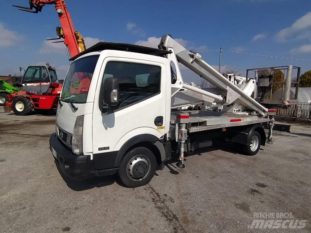 Multitel hx200xe Plataformas aéreas montadas em camião