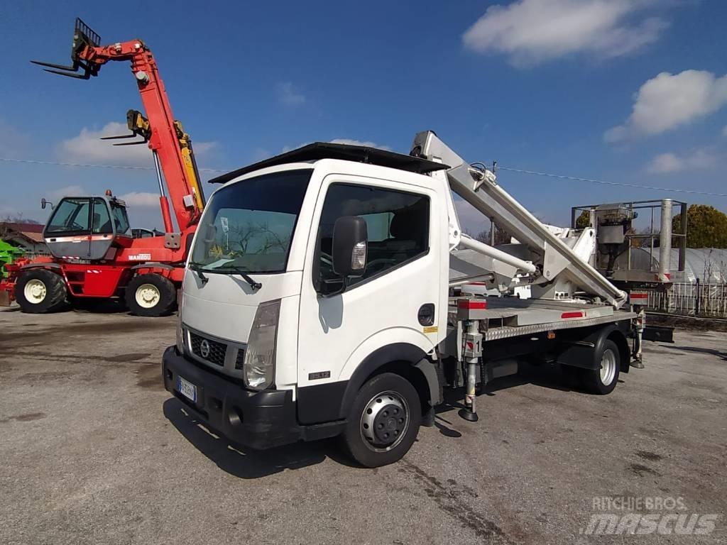 Multitel hx200xe Plataformas aéreas montadas em camião