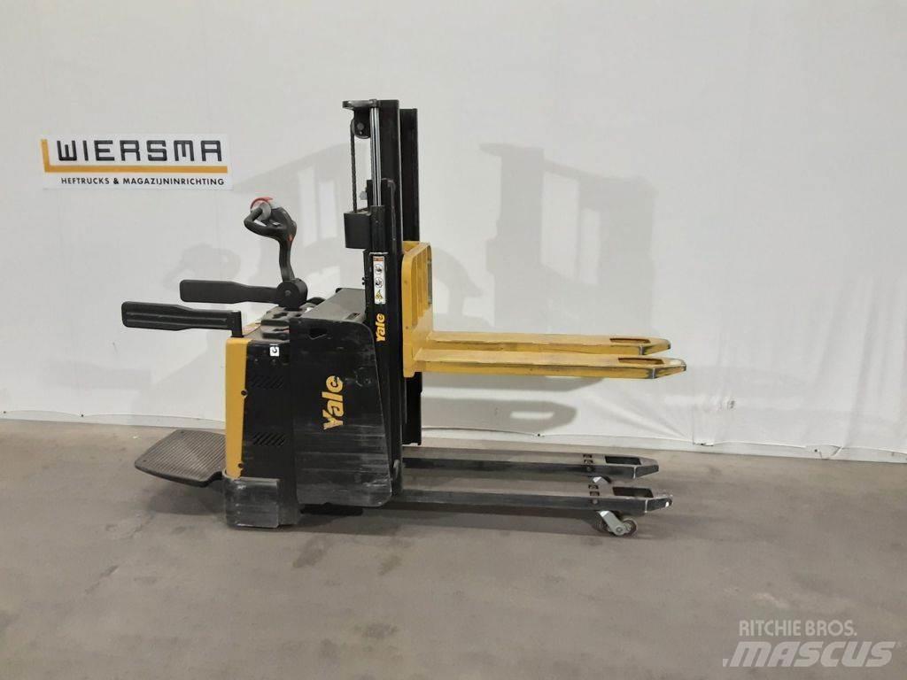 Yale MP20XD Empilhador para operador externo