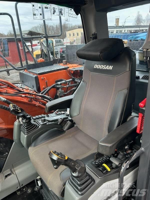 Doosan DX 170 W Escavadoras de rodas