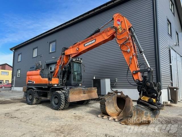 Doosan DX 170 W Escavadoras de rodas