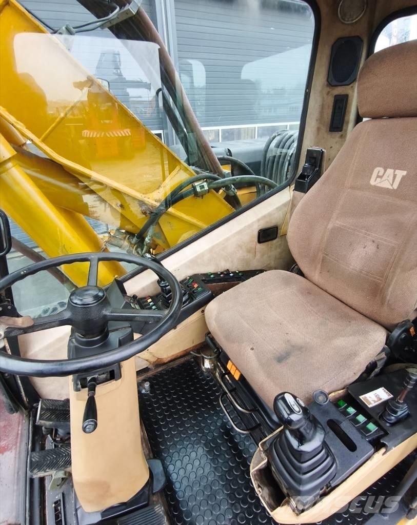 CAT M 315 Escavadoras de rodas