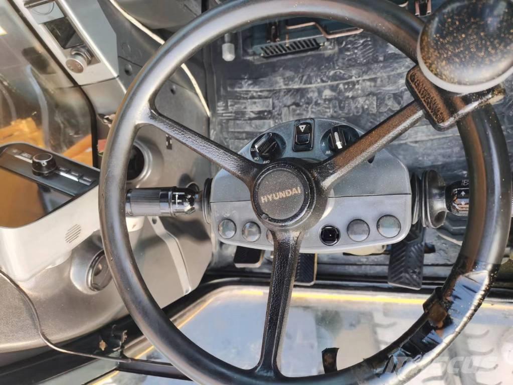 Hyundai R210W-7 Escavadoras de rodas