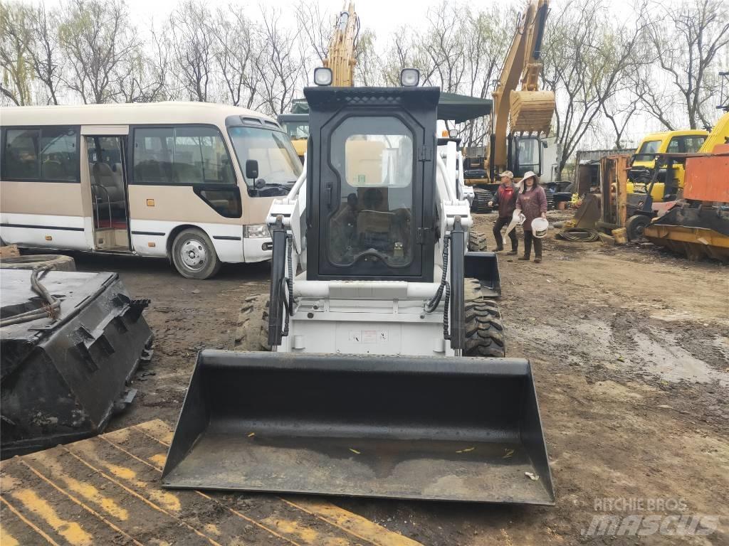 Bobcat S130 Carregadoras de direcção deslizante